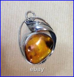 AMBER set in 925 STERLING SILVER PENDANT=MARKED=STYLISH! =STUNNING! =MAGNIFICENT