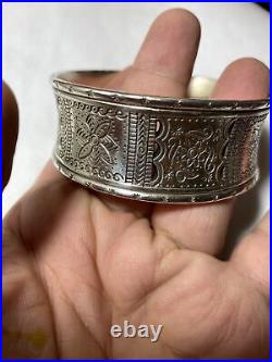 Bangle Bracelet Sterling Wide Heavy Vintage Signed 82 Grams Or 2.9 Ounces Old