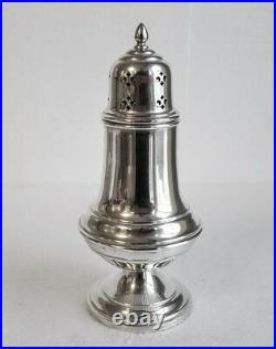 Classic Muffineer Or Sugar Shaker By Reed & Barton Sterling 1939 Date Mark X399