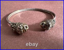 Marked 925 Sterling Silver Narrow Cuff Bracelet withOrnate Lion Head at Each End