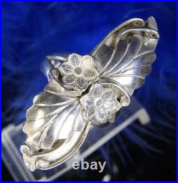 Vintage 1 1/2 Periwinkle Hand Wrought 0.925 Sterling Silver Ring Size 7.5