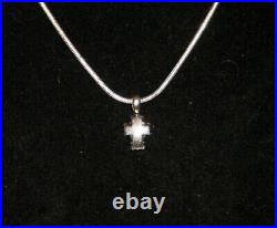 Vintage LAGOS CAVIAR 925 STERLING SILVER CROSS PENDANT NECKLACE Marked