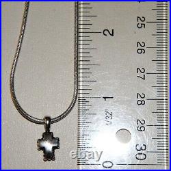 Vintage LAGOS CAVIAR 925 STERLING SILVER CROSS PENDANT NECKLACE Marked