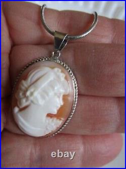 Vintage Sterling Silver Carved Cameo Pendant Necklace Hand Signed Marked Italy