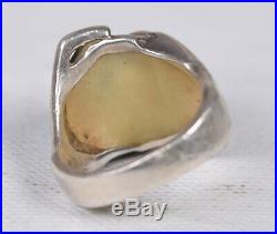 Vintage Sterling Silver Ring Hands Clasping Eye Marked 6.5