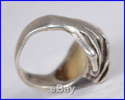 Vintage Sterling Silver Ring Hands Clasping Eye Marked 6.5